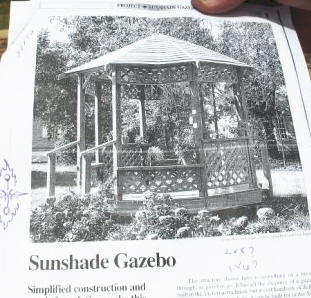 start with a picture of a gazebo